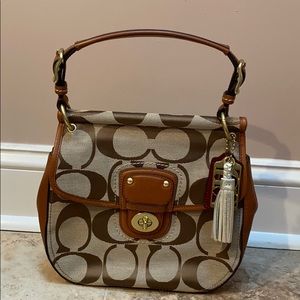 Coach Saddle Bag Purse With Gold & Straps